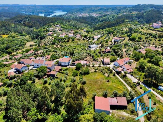 Terreno com Potencial de Construção e Turismo – Próximo da Albufeira de Castelo do Bode