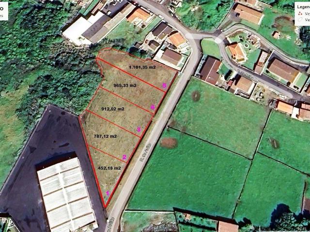 Terreno com Potencial na Ilha Terceira