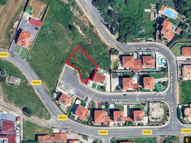 Lote com Projecto Aprovado para Moradia Isolada
