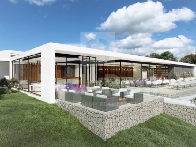 Terreno com projecto aprovado para Hotel Rural com 16 apartamentos T1 e 5 apartamentos T2 em Loulé