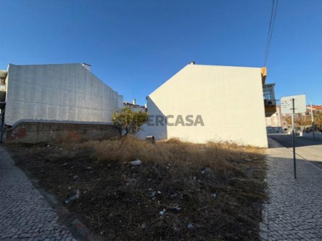 Terreno com Projeto Aprovado Alto da Serra, Baixa da Banheira