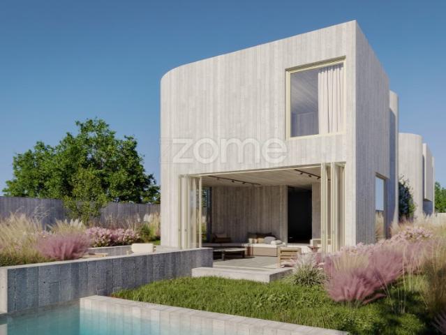 Terreno com Projeto Aprovado e Vista Mar em Gulpilhares, Miramar