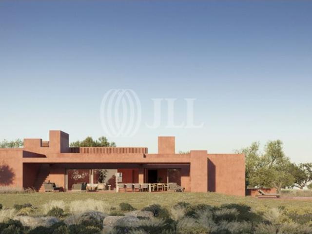 Terreno com projeto aprovado em Moncarapacho, Algarve