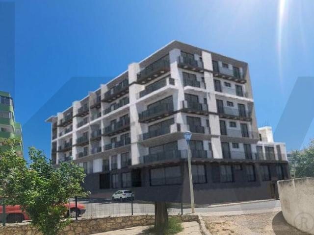 Terreno com projeto aprovado em Quarteira para construção de 46 apartamentos