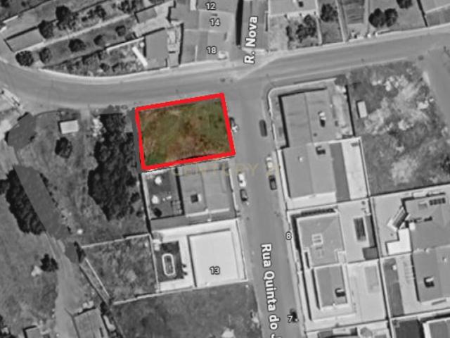 TERRENO COM PROJETO APROVADO | ILHAS DE ARRAIOLOS