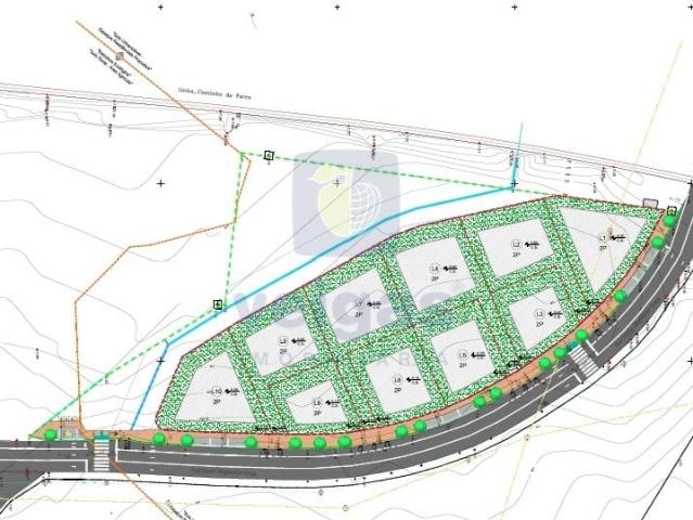 Terreno com Projeto Aprovado p/ 10 Lotes destinados a Moradias Isoladas, em localização privilegiada Salir do Porto