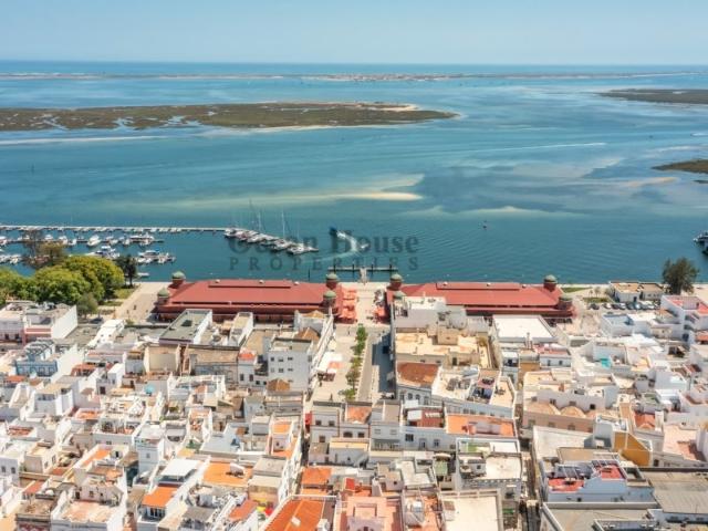 Terreno com projeto aprovado para 132 apartamentos Olhão
