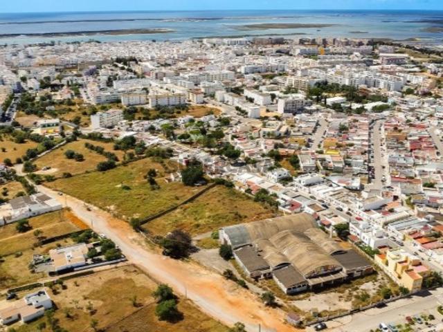 Terreno com Projeto Aprovado para 132 Fogos Olhão