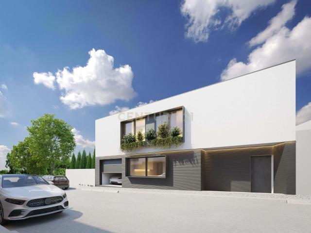 ️ Oportunidade de Investimento: Terreno 3073 m² com Projeto Aprovado para 9 Moradias em Condomínio Fechado – Santo Varão!