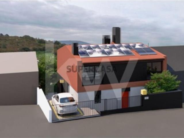 Terreno com projeto aprovado, para construção moradia V3+1 em Bairro, Abrigada NOVO PREÇO