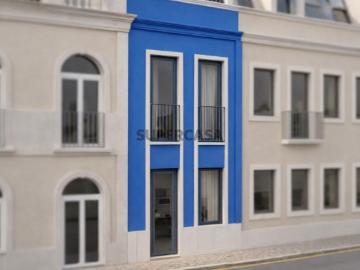 Terreno com Projeto Aprovado para Moradia T2 | Incentivos à Reabilitação | Excelente Investimento | Barreiro