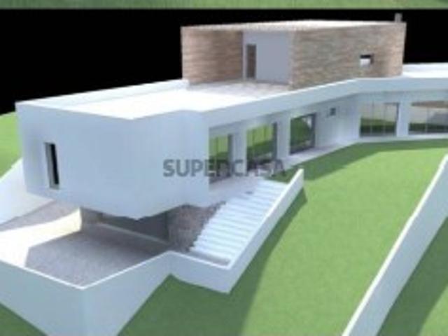 Terreno com projeto aprovado para Moradia Coimbra