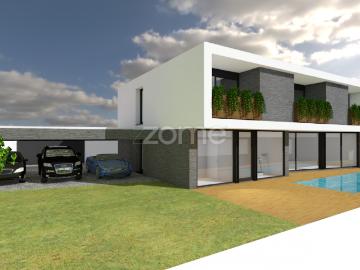 Terreno com projeto aprovado para moradia de Luxo T4 com piscina