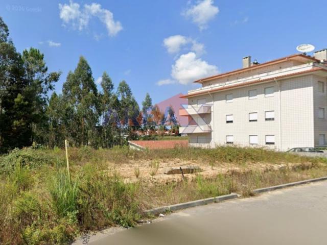 Terreno com projeto aprovado 14 apartamentos
