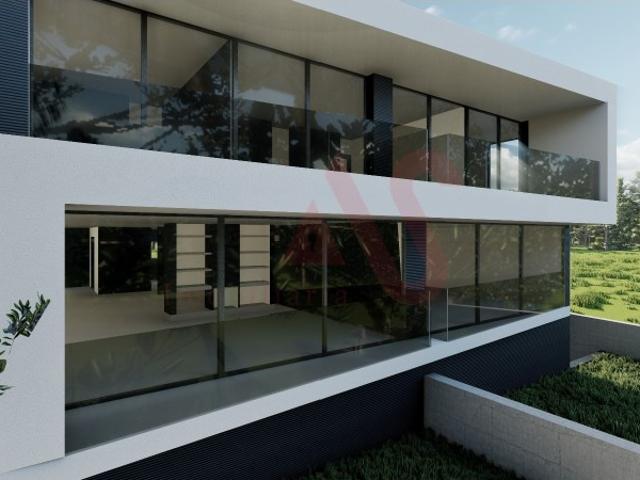 Terreno com Projeto Aprovado | 360m² | Vilela Paredes