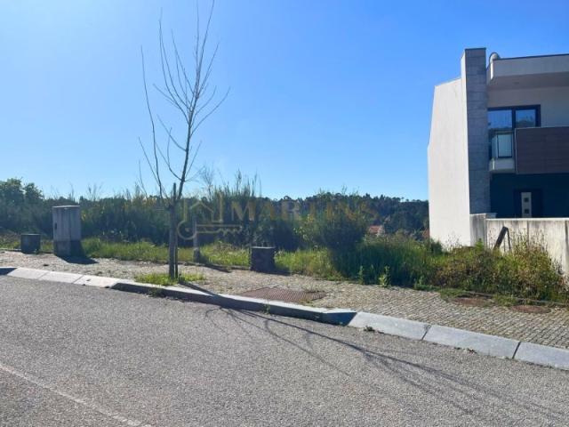 Terreno de Construção à Venda | Mundão, Viseu