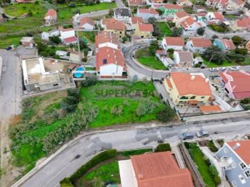 Terreno com projeto para construção de moradia Alhandra