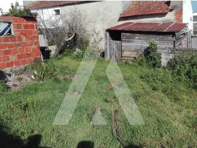 Terreno com projeto para moradia T3 em Ílhavo