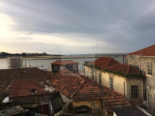 Terreno com Ruina e Projeto Aprovado na Foz Velha Porto