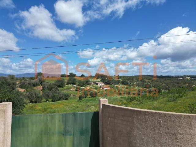 Terreno em Estombar, Lagoa