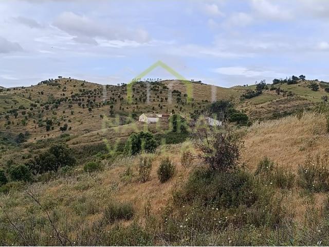 Terreno com Ruína e Vistas Panorâmicas em Vila Nova de Cacela