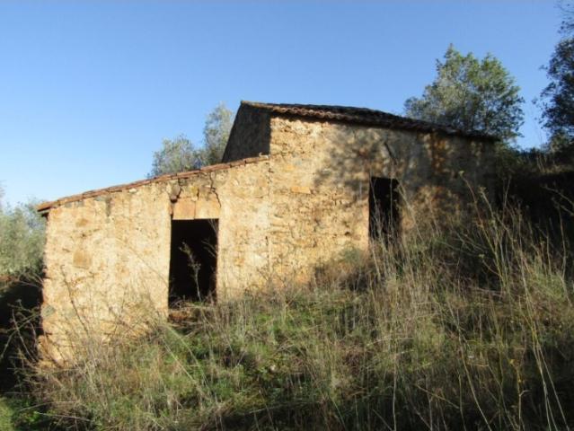 Terreno com ruína para reconstrução, Sardoal