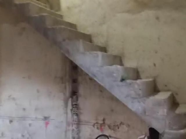 Terreno com sobrado de 3 quartos com suite no Alto Boqueirao