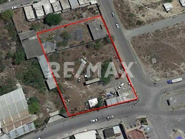 Terreno Comercial 5,500m2 en Salinas Victoria, Nuevo Le?n, M?xico. 4