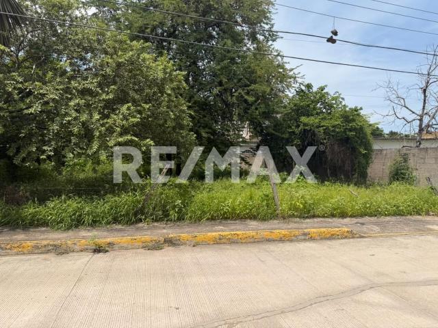 Terreno Comercial