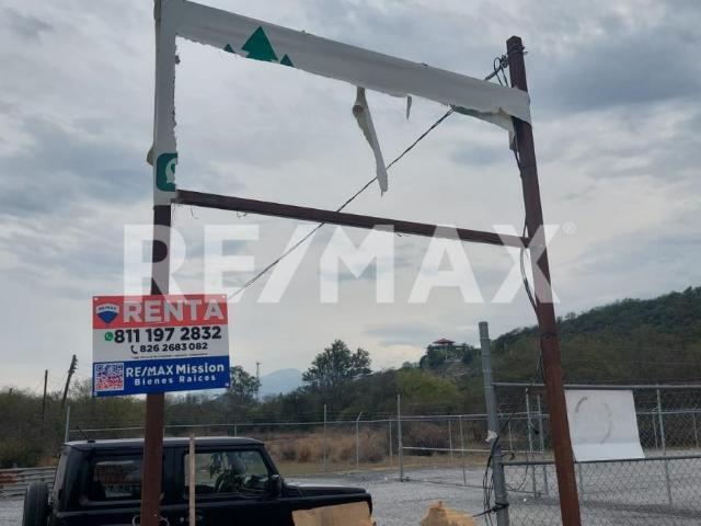 Terreno comercial 1,000m2 en los Cavazos Santiago NL frente Carretera Nacional 1324 4
