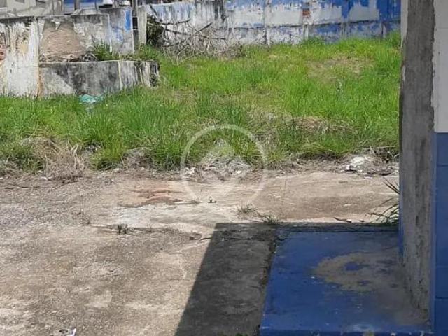 Terreno comercial
