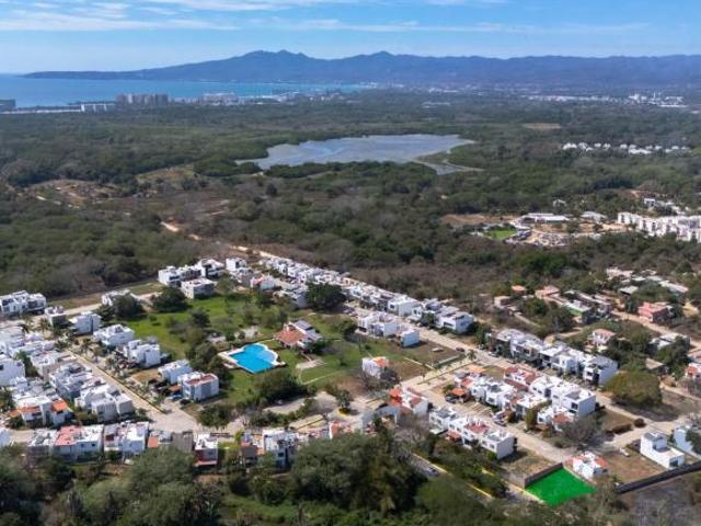 Terreno Comercial / Uso Mixto de 324.64 m2 en Ubicación Estratégica
