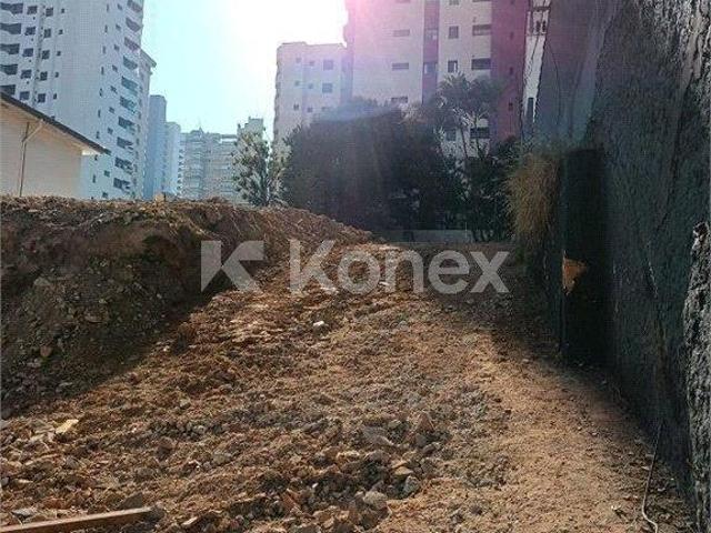 Terreno Comercial à venda com 676 m² em Água Fria, São Paulo