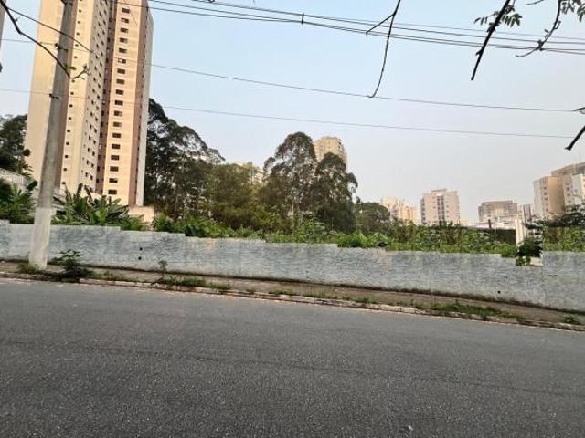 Terreno Comercial à Venda em São Paulo SP, Vila Andrade 1.400m² de Área