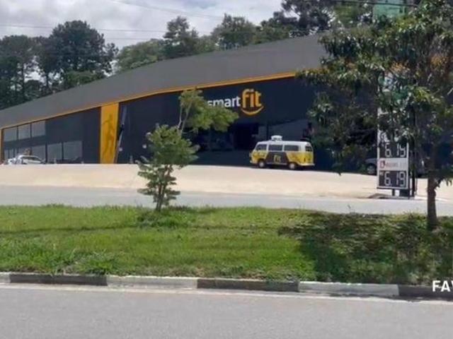 Terreno comercial à venda, 915 m² por R$ 2.650.000 Chácara dos Lagos Carapicuíba/SP