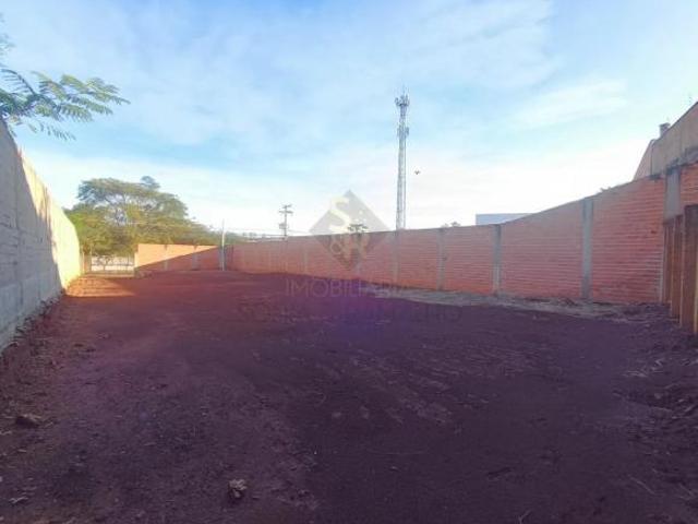 Terreno comercial com 500,50m² de área total, localizado no bairro Ribeirânia, em Ribeirão Preto/SP