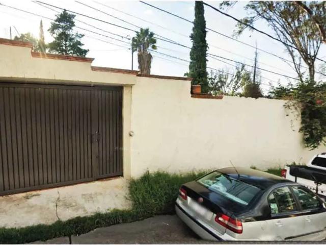 TERRENO COMERCIAL CON CASA PARA USO DE OFICINAS EN RENTA EN CAMELINAS, MORELIA