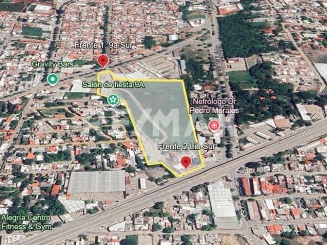 Terreno comercial con doble frente en venta – Excelente ubicación