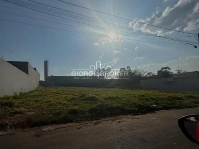Terreno Comercial de 560m² à Venda em Guapiaçu Antonieta II: Oportunidade Única na Cidade em Cresc