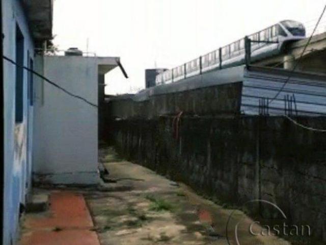 Terreno Comercial em Parque São Lucas