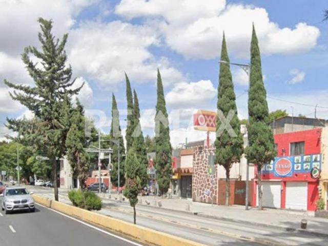 ¡Terreno Comercial en Ubicación Inmejorable! ¡Ideal para Desarrollo!