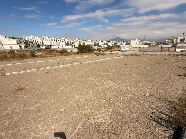 TERRENO COMERCIAL EN VENTA