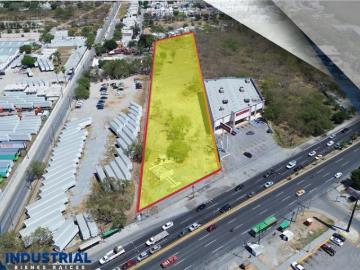 TERRENO COMERCIAL EN VENTA