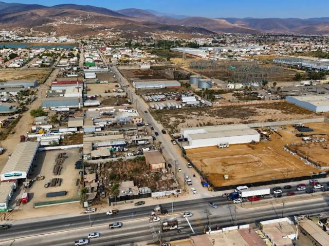 Terreno comercial en venta