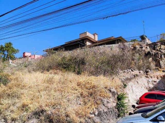 TERRENO COMERCIAL EN VENTA