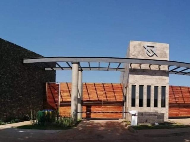 TERRENO COMERCIAL EN VENTA