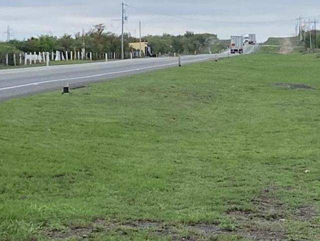 Terreno Comercial en Venta 27 Hectáreas con 120m Frente a Carretera Sabinas Monterrey