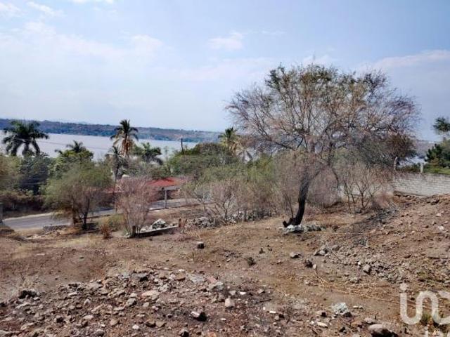 Terreno comercial en Venta Tequesquitengo Morelos