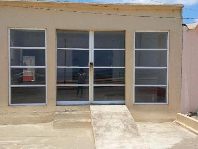 Terreno Comercial en Venta, Av. John Spark, Col. Playa de Oro