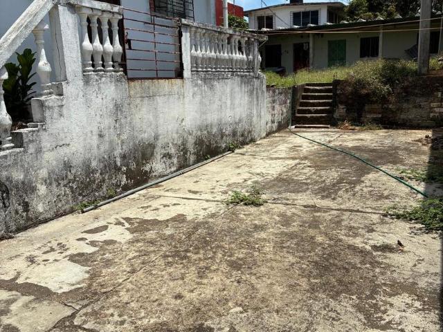 TERRENO COMERCIAL EN VENTA CON CONSTRUCCION EN MIGUEL HIDALGO, CENTRO, COATZACOALCOS, VERACRUZ